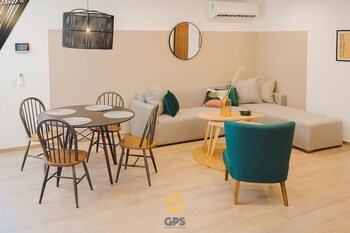 las hadas apartments