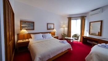 chateau linza resort