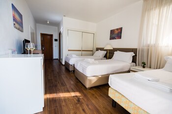 chateau linza resort
