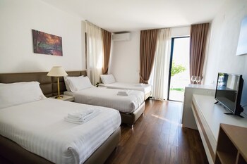 chateau linza resort