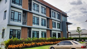 Prem Mansion U Thong,,0 star