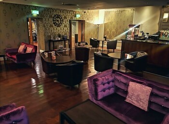 the royal hotel cardiff