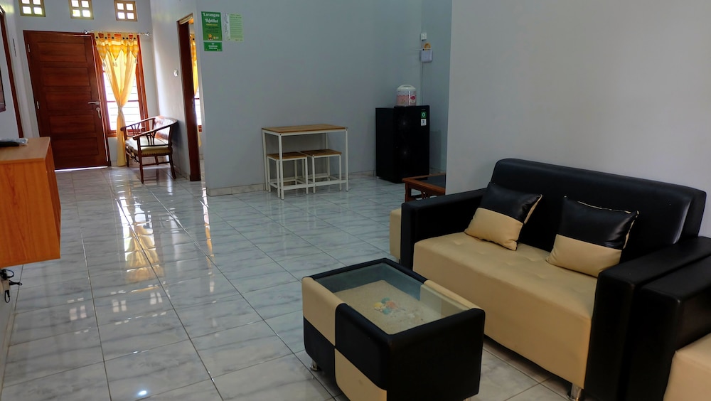 homestay maguwoharjo by simply homy