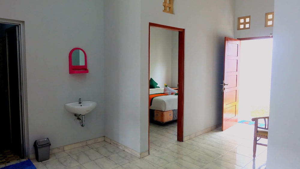 homestay maguwoharjo by simply homy