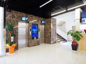 toyoko inn iseshi eki