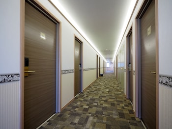 toyoko inn iseshi eki