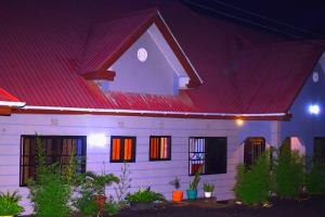 safari park house
