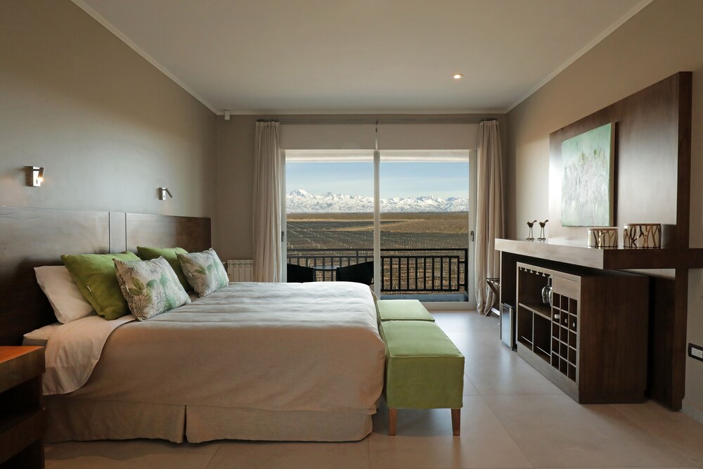 gaia lodge