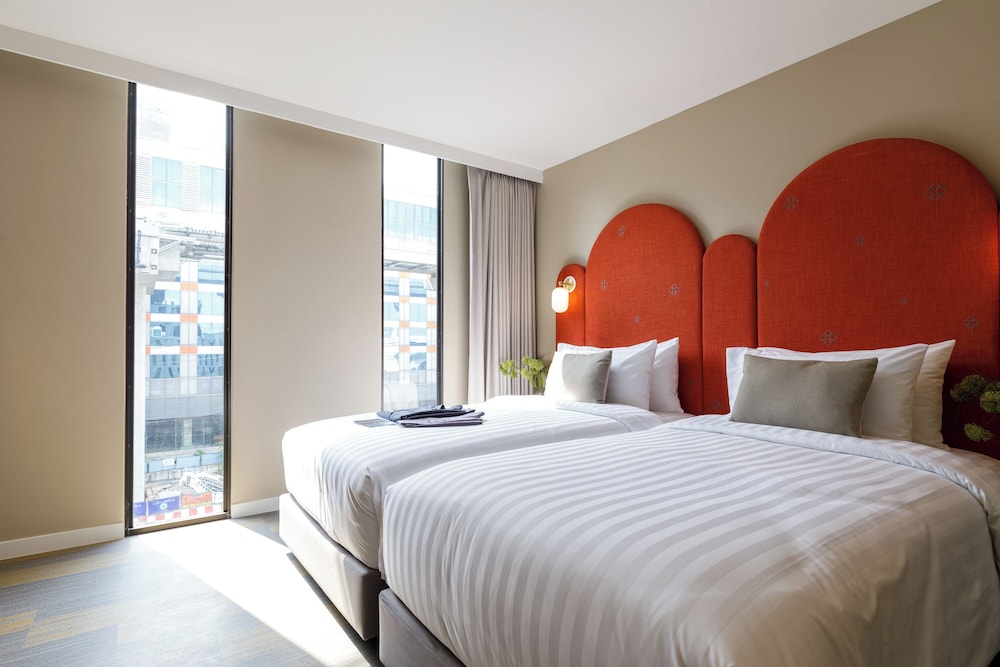 benjarong hotel bangkok