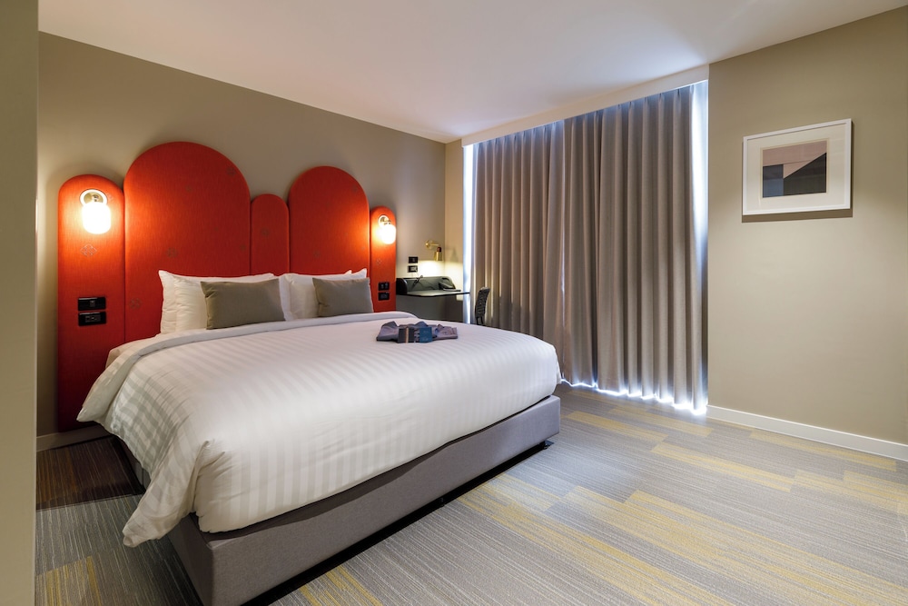 benjarong hotel bangkok