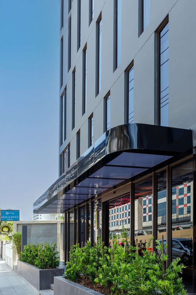 benjarong hotel bangkok