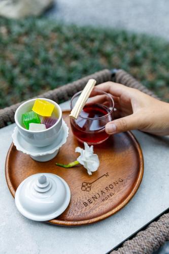 benjarong hotel bangkok