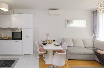 apartment only love