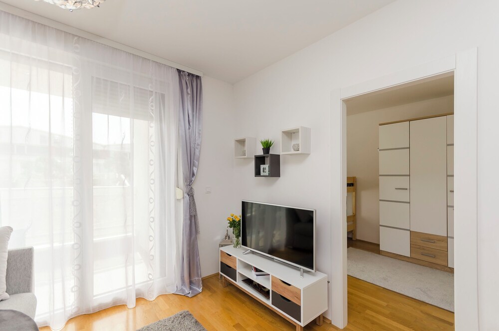 apartment only love