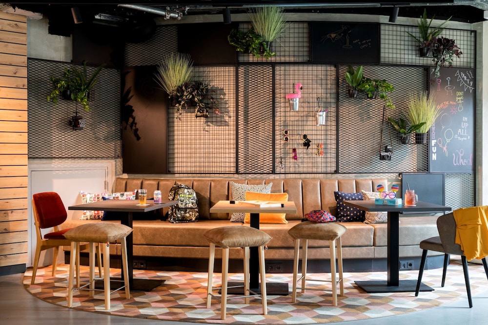 moxy the hague