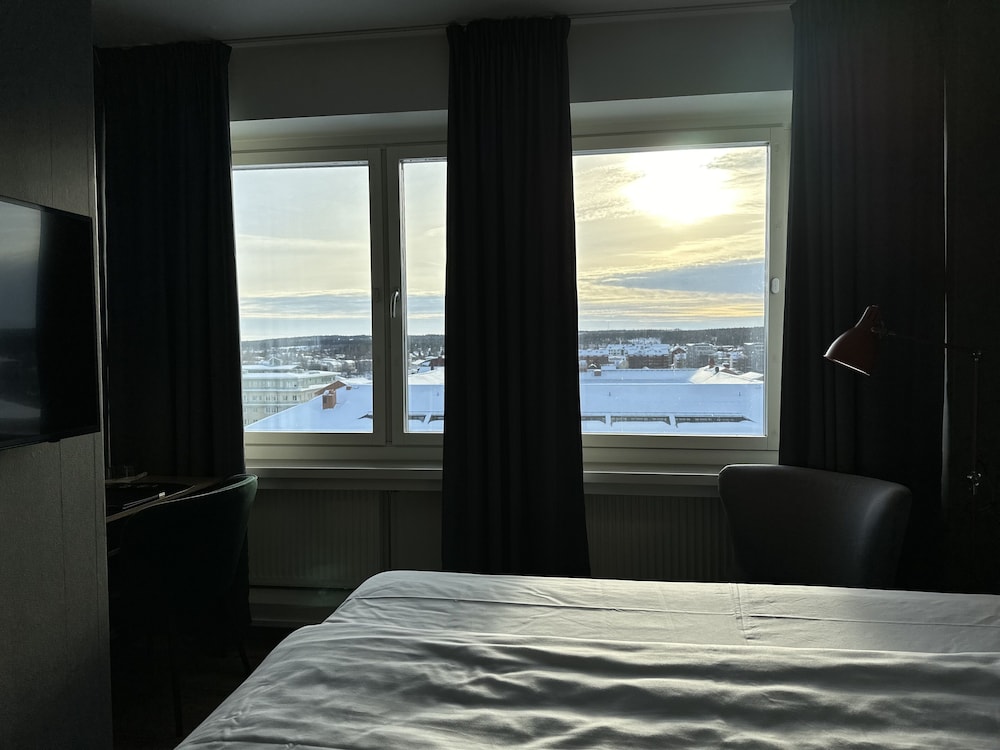 hotel victoria