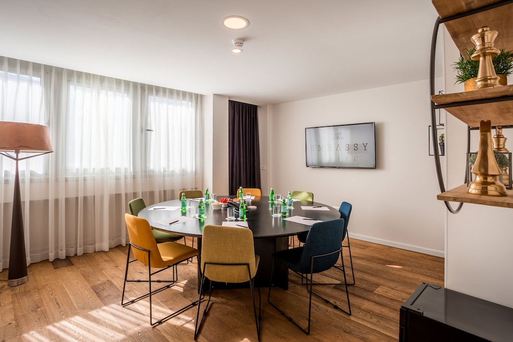 embassy hotel tel aviv