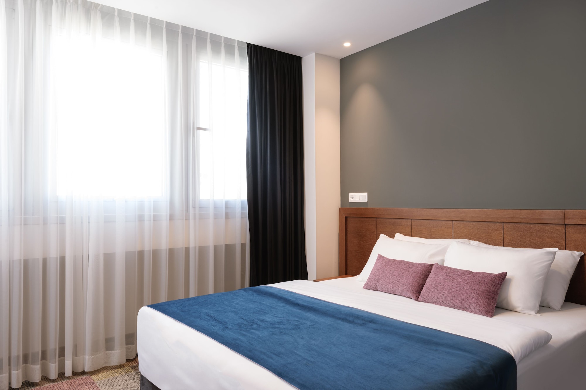 embassy hotel tel aviv