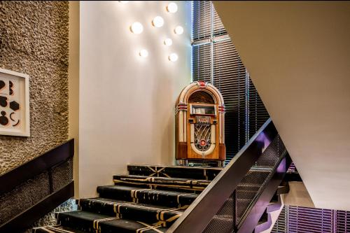 embassy hotel tel aviv
