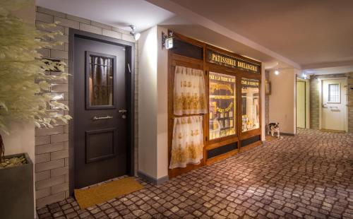 embassy hotel tel aviv