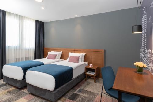 embassy hotel tel aviv