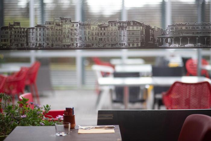 hotel les genets restaurant atea