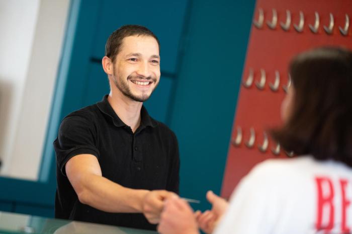 hotel les genets restaurant atea