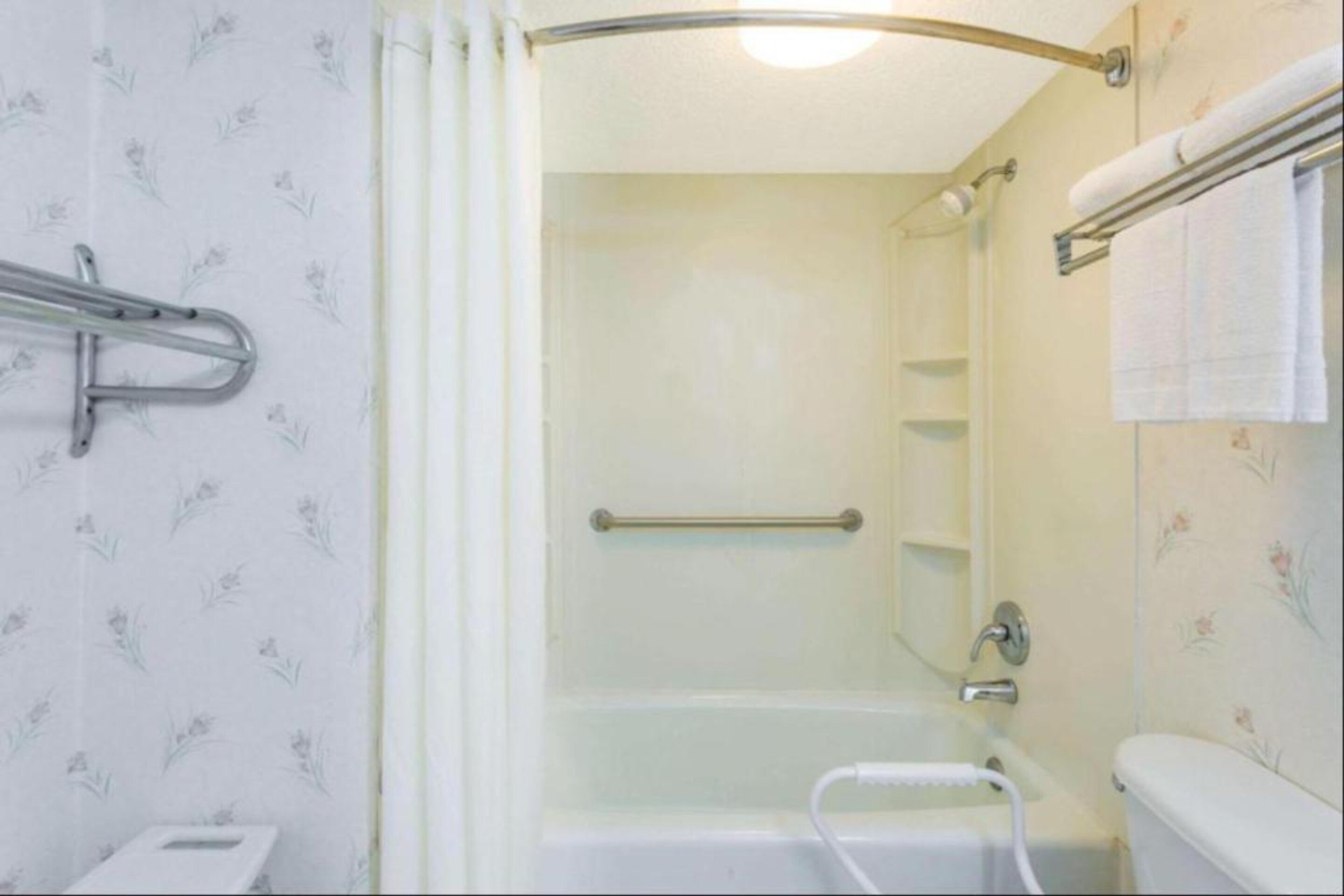 ashland studio inn
