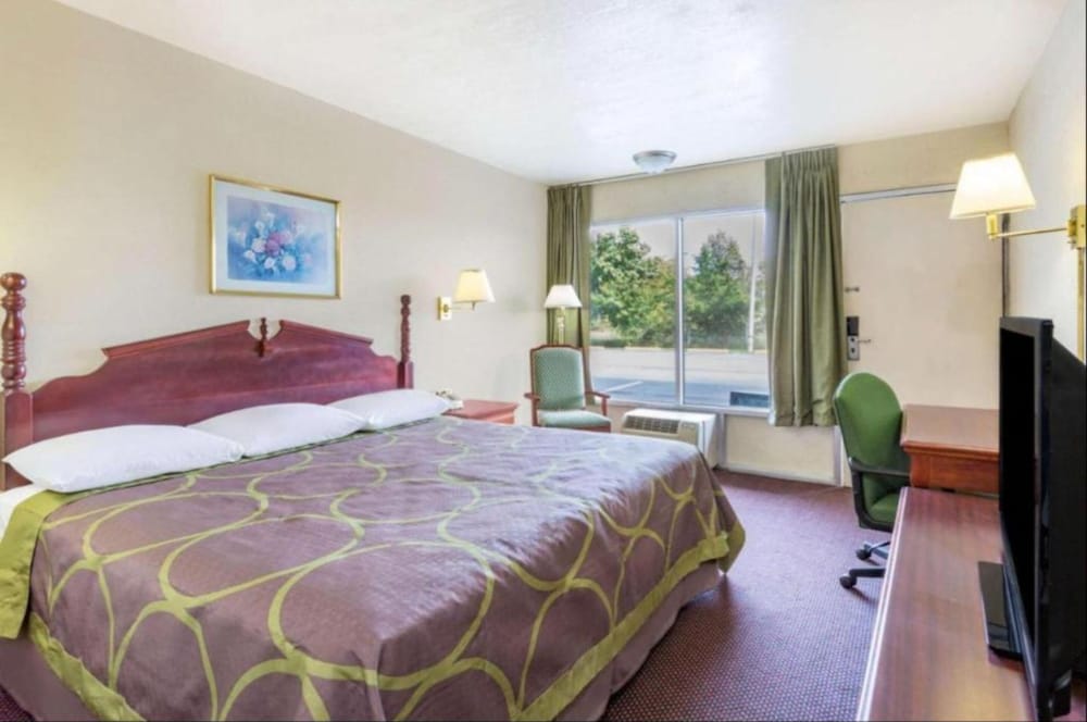 ashland studio inn