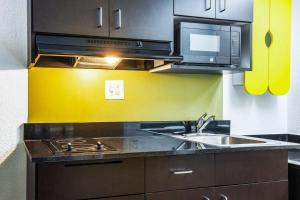 studio 6 alexandria la