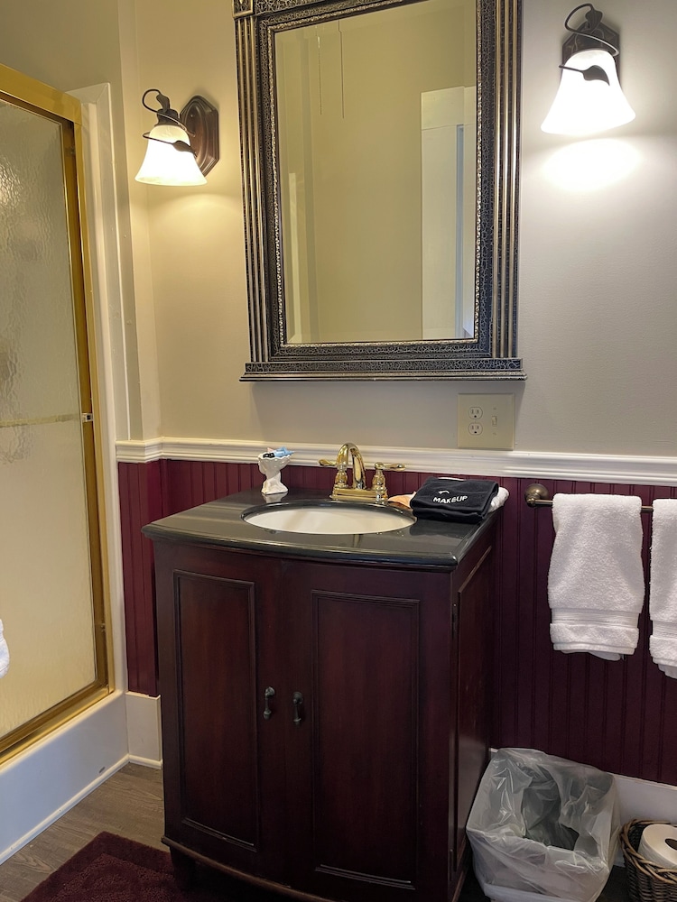 the sautee inn bed and breakfast