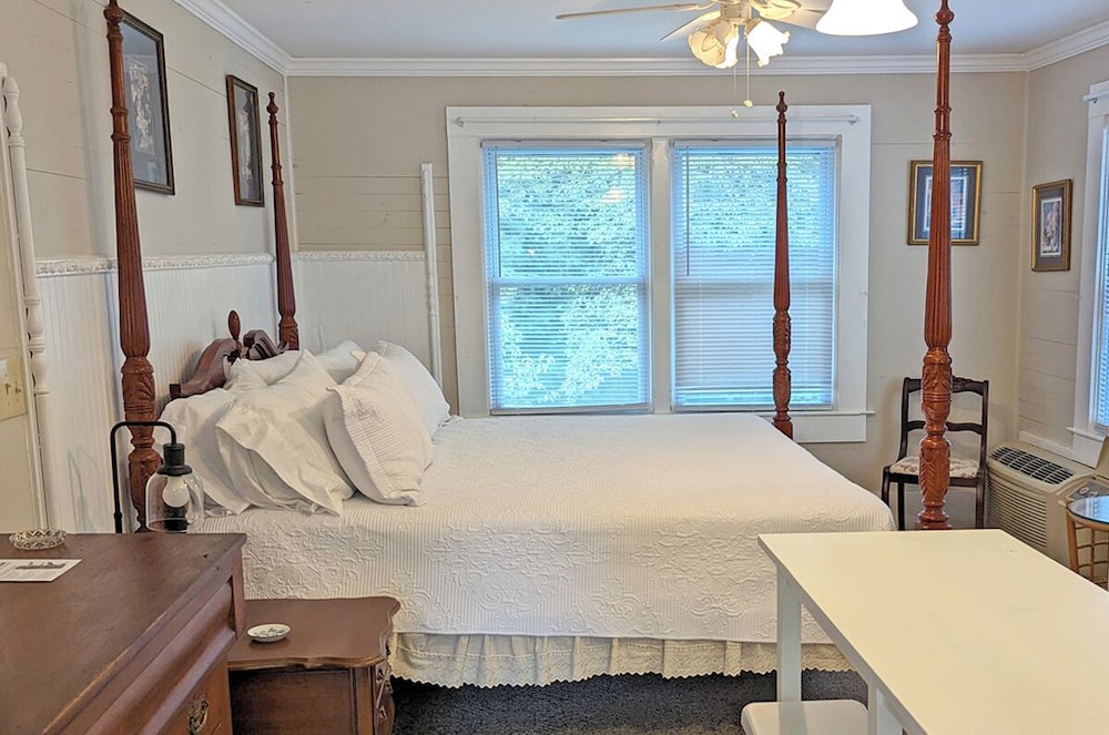 the sautee inn bed and breakfast