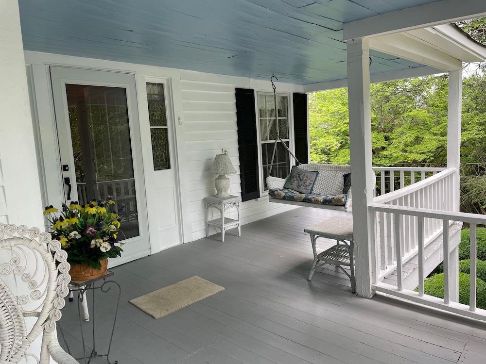 the sautee inn bed and breakfast