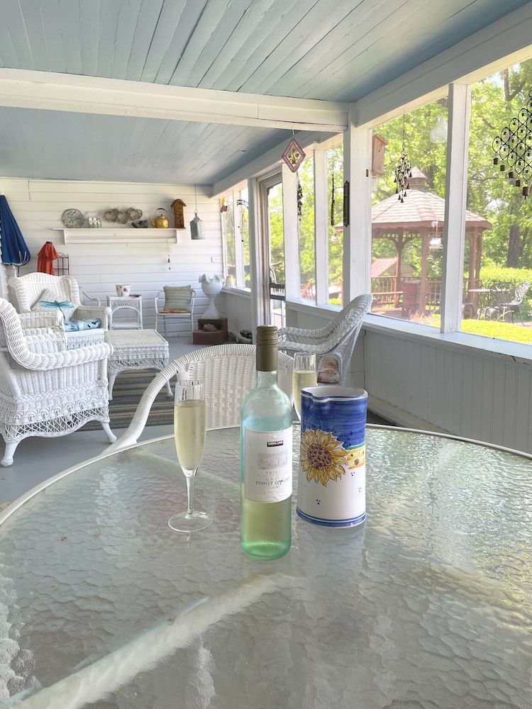 the sautee inn bed and breakfast