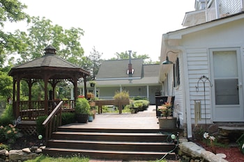 the sautee inn bed and breakfast