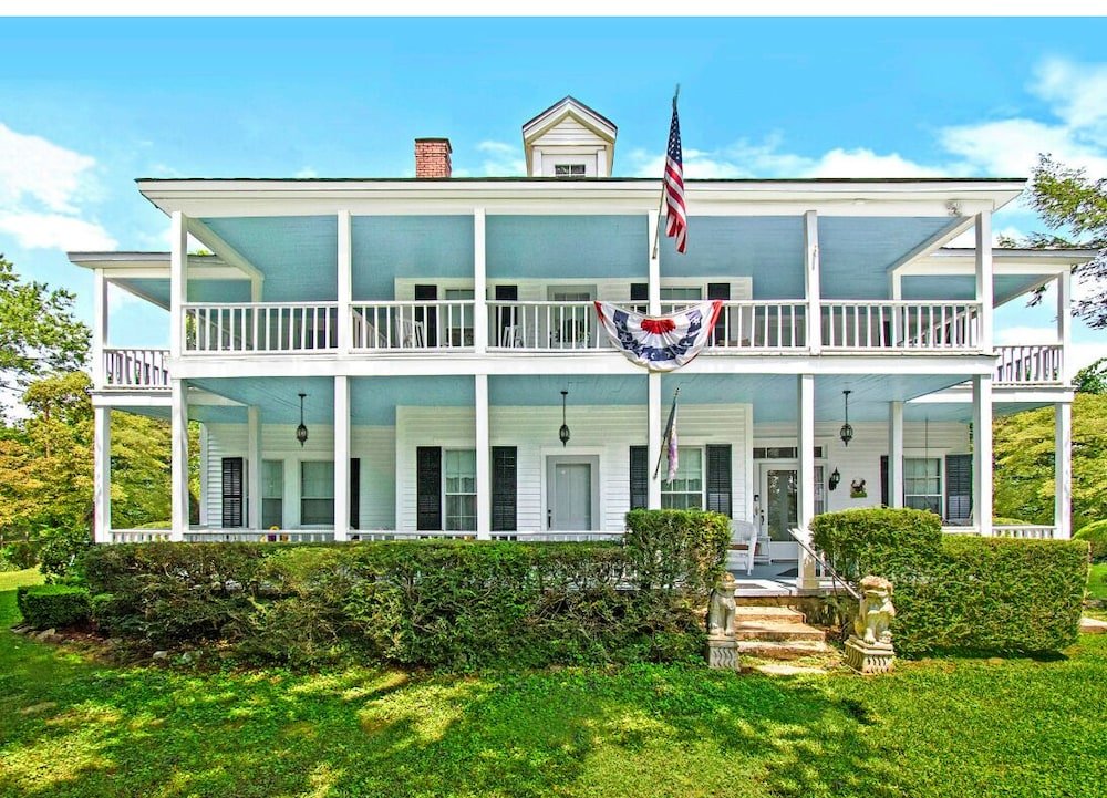 the sautee inn bed and breakfast