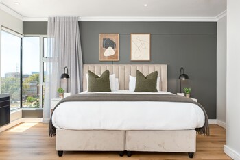 point break luxury apartments