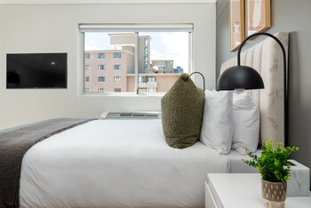 point break luxury apartments