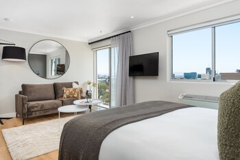 point break luxury apartments