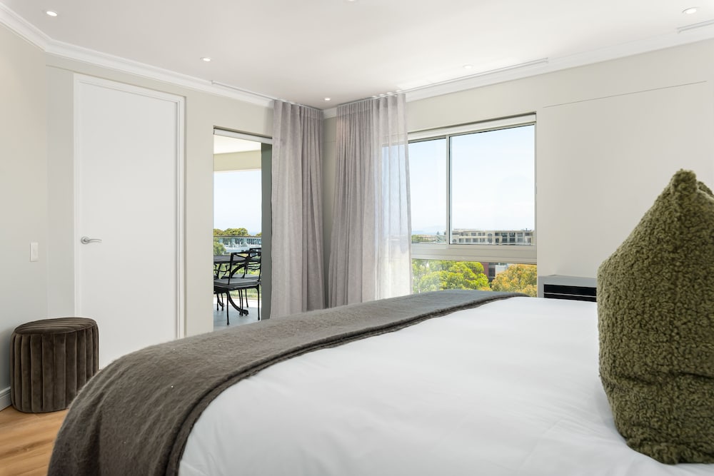 point break luxury apartments