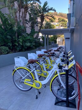 point break luxury apartments