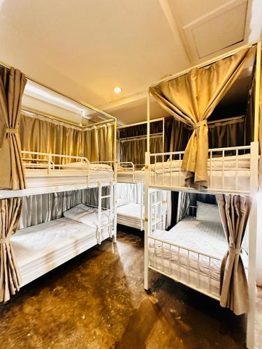 tt hostel