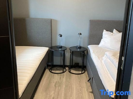 Arctic Sea Hotel,,3 star