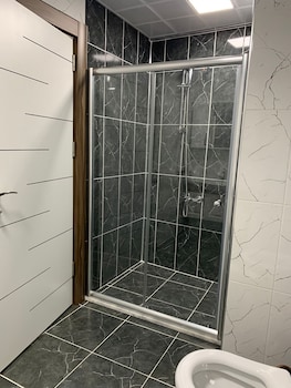 renaissance apart hotel