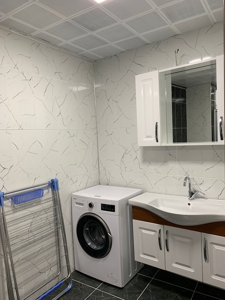 renaissance apart hotel