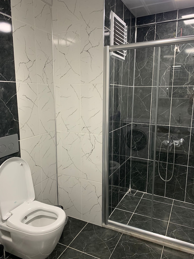 renaissance apart hotel