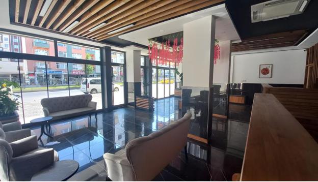 renaissance apart hotel