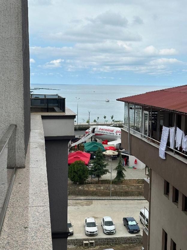 renaissance apart hotel