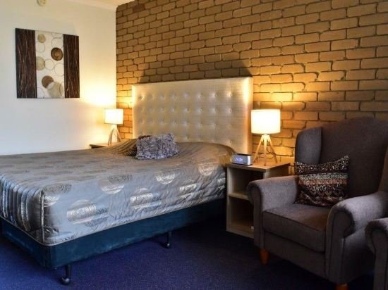 the black bull motel