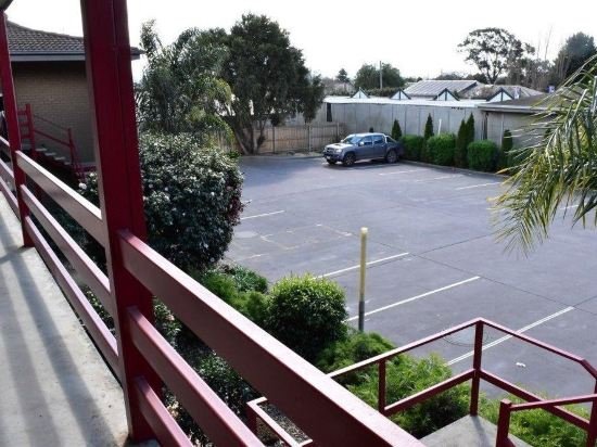 the black bull motel